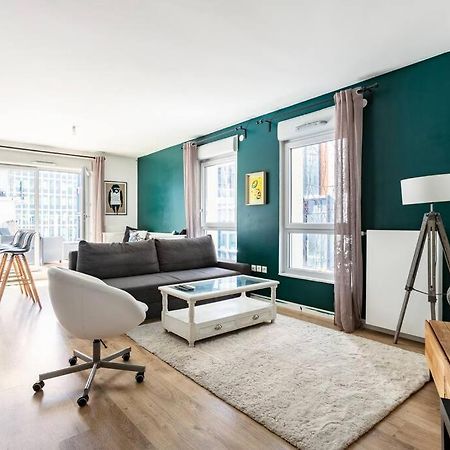 Grand Appartement , Paris La Defense Arena, 50 Metres De La Gare, 15 Min Champs Elysees Nanterre Esterno foto